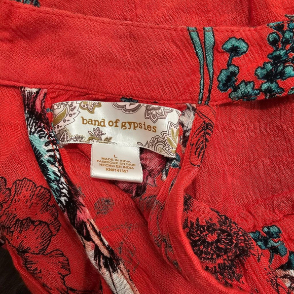 NWOT Band of Gypsies Floral Romper Size L Red - Picture 2 of 12